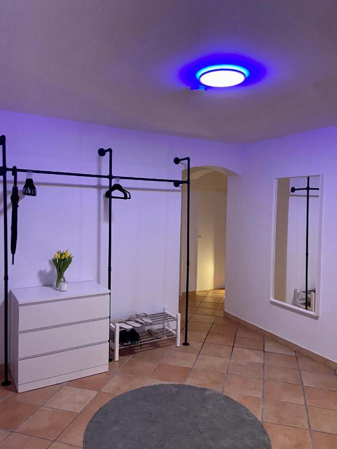 Traumhafte 115 Qm Ferienwohnung Am Steinhuder Meer, Ruhig, Komfortabel, Loggia, Parkplatz, Wifi Wunstorf Kültér fotó