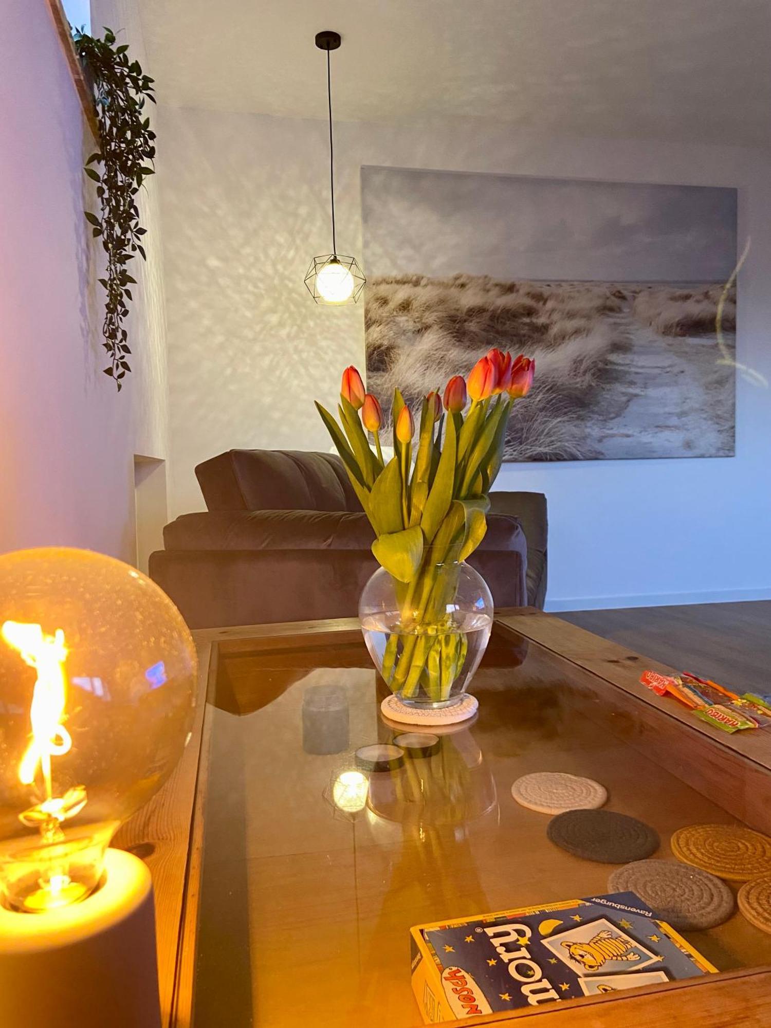 Traumhafte 115 Qm Ferienwohnung Am Steinhuder Meer, Ruhig, Komfortabel, Loggia, Parkplatz, Wifi Wunstorf Kültér fotó
